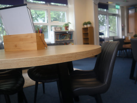 6 Seater Round Table