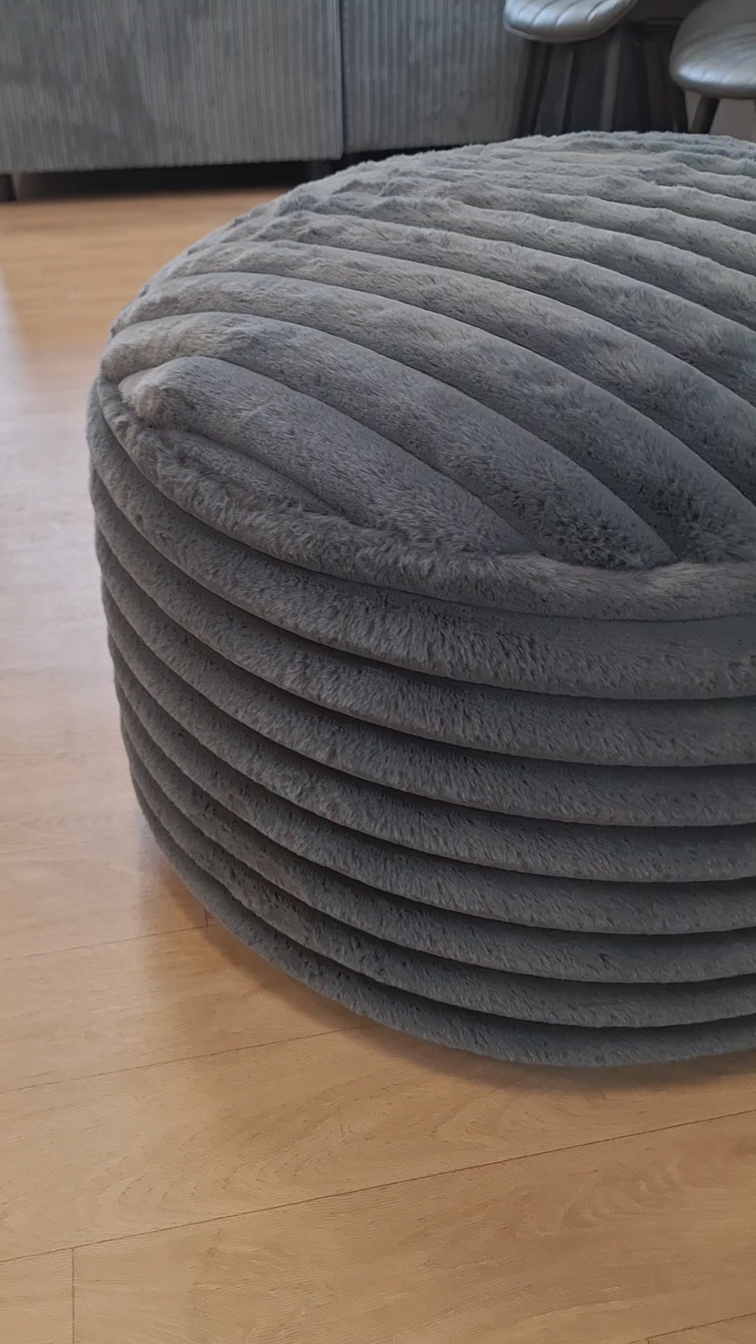 Extreme Lounging Cord B-Poufe